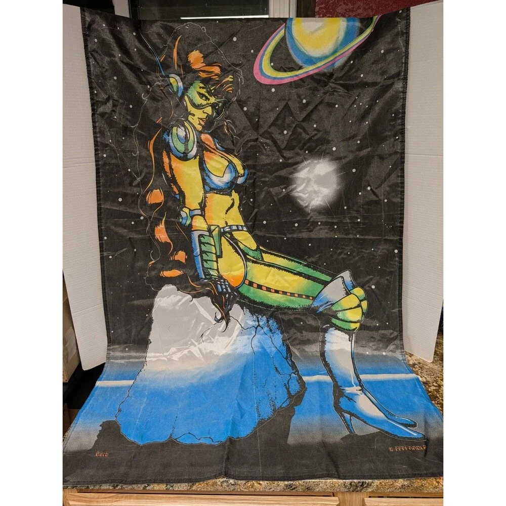1999 Black Light Fitura Tapestry Wall Decor Length-60